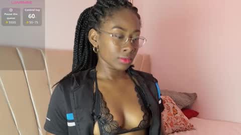 Mila  Max online show from 10/24/25, 12:34