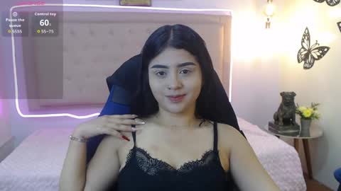mila_quin online show from 04/19/26, 12:59