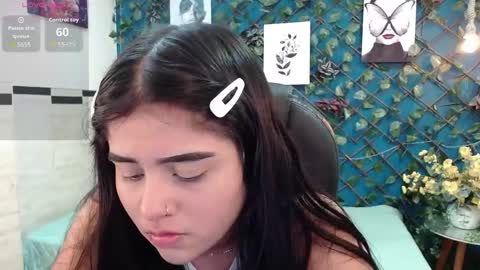 Snapshot of mila_quin chatting on 05/24/26, 12:43 mila_quin online show from 05/24/26, 12:43