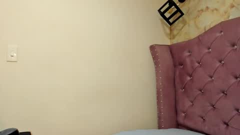 S O F I A  online show from 11/16/25, 11:16