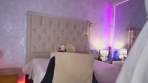  MILA    online show from 03/28/26, 04:34