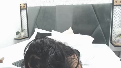 Snapshot of milaaadams chatting on 02/10/25, 08:10 mila online show from 02/10/25, 08:10