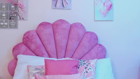 mila online show from 04/23/26, 11:20