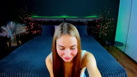 Snapshot of milaaddam chatting on 09/28/25, 05:46 Milla online show from 09/28/25, 05:46