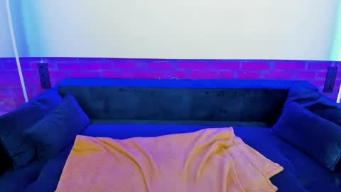 Snapshot of milaaddam chatting on 11/11/25, 06:57 Milla online show from 11/11/25, 06:57