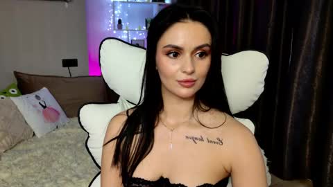 Snapshot of milaasweety chatting on 05/17/26, 08:16 Mila online show from 05/17/26, 08:16
