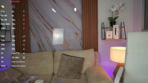 milacrave online show from 09/29/25, 11:48