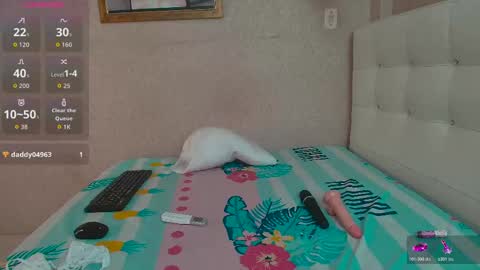 miladiosa online show from 10/30/25, 11:55