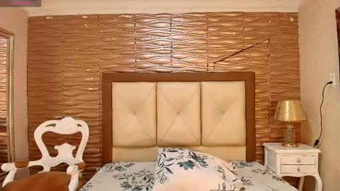 miladiosa online show from 04/16/26, 12:28