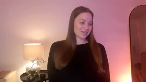 Mila Fleur online show from 01/31/25, 08:32