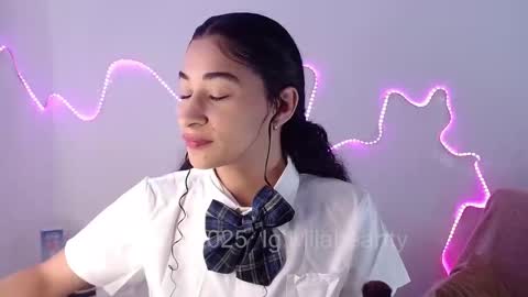 Milah online show from 09/21/25, 05:47