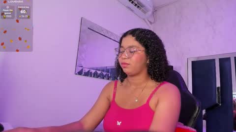 Milenna online show from 10/13/25, 04:23