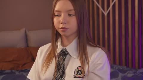 Snapshot of milaice chatting on 02/08/26, 01:58 Mila online show from 02/08/26, 01:58