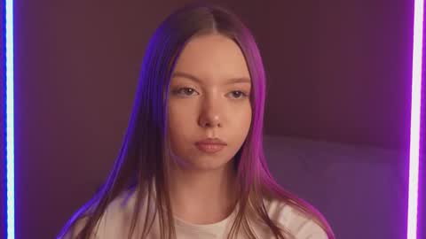 Snapshot of milaice chatting on 02/10/26, 01:26 Mila online show from 02/10/26, 01:26