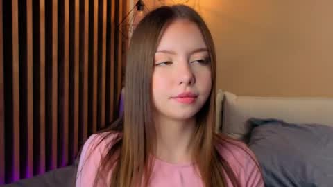 Mila online show from 04/23/26, 03:14