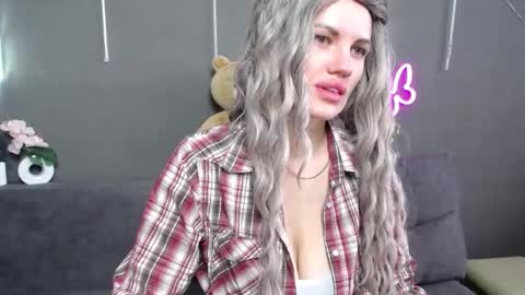 Milaloona online show from 03/26/26, 07:58