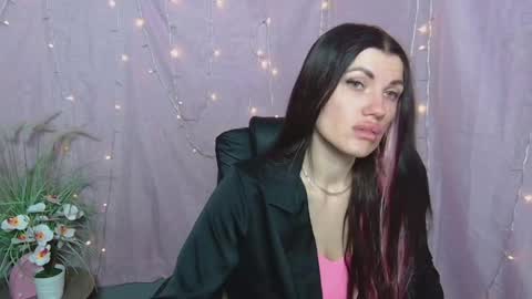 Milaloona online show from 04/22/26, 06:16