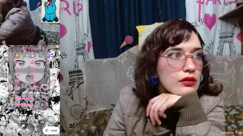 Snapshot of milalunala chatting on 09/25/25, 02:04 Mila-Lunala online show from 09/25/25, 02:04