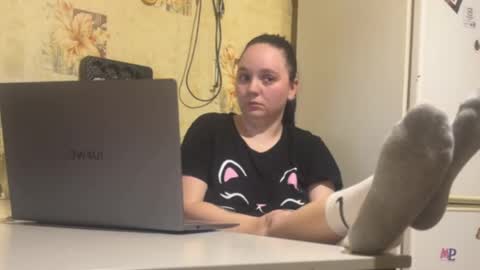 milamisss online show from 04/18/26, 07:58