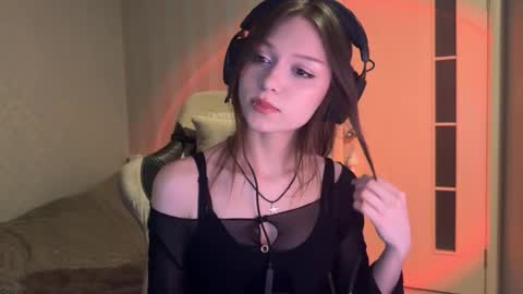 milamiuu online show from 01/17/26, 11:15