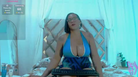 MilaMonroeXX online show from 05/14/26, 02:18