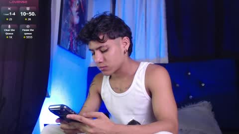 Milan Anxel online show from 04/04/26, 01:04