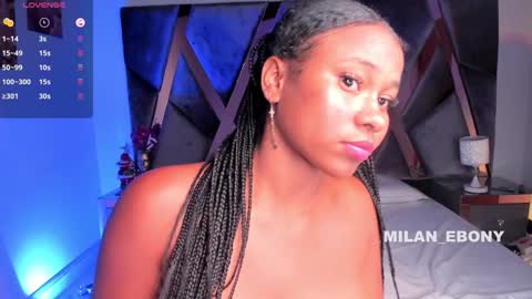 Snapshot of milan_ebony chatting on 01/17/25, 05:19 Milan online show from 01/17/25, 05:19