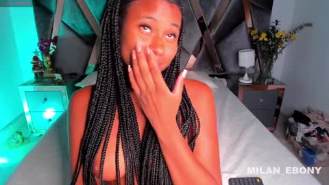 Snapshot of milan_ebony chatting on 01/24/25, 05:32 Milan online show from 01/24/25, 05:32