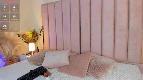 Milan  online show from 11/18/25, 11:58