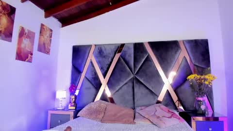 Milan  online show from 04/22/26, 11:56