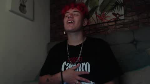 Snapshot of milan_rf chatting on 12/31/24, 05:18 MILAN online show from 12/31/24, 05:18