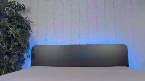 Snapshot of milana_crystal_ chatting on 12/05/24, 11:16 Milana online show from 12/05/24, 11:16