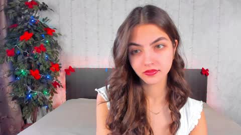 Snapshot of milana_crystal_ chatting on 01/23/25, 08:15 Milana online show from 01/23/25, 08:15