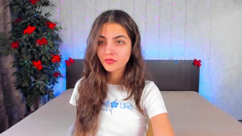 Snapshot of milana_crystal_ chatting on 01/24/25, 08:13 Milana online show from 01/24/25, 08:13