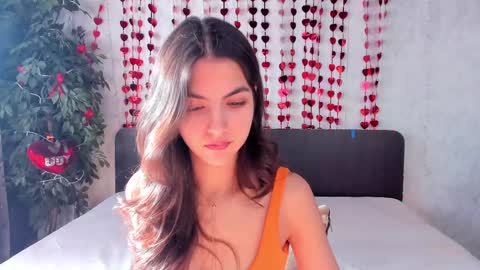 Snapshot of milana_crystal_ chatting on 02/28/25, 11:25 Milana online show from 02/28/25, 11:25