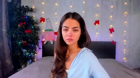 Milana online show from 01/12/26, 08:08