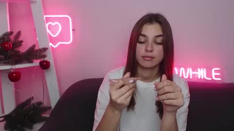 milanaangelas online show from 12/28/24, 02:10