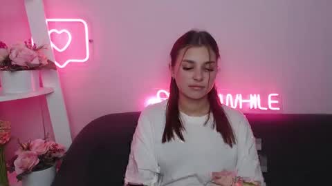 milanaangelas online show from 01/10/25, 06:09