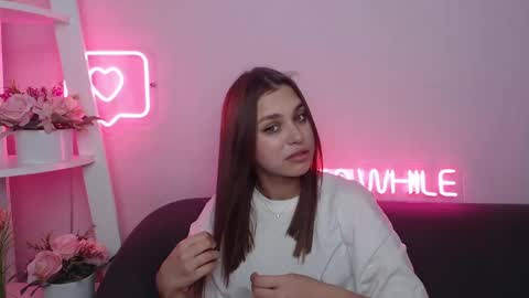 milanaangelas online show from 01/24/25, 05:53