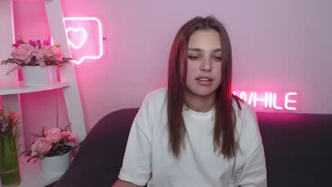 milanaangelas online show from 01/24/25, 10:43