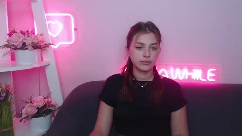 milanaangelas online show from 01/25/25, 05:51