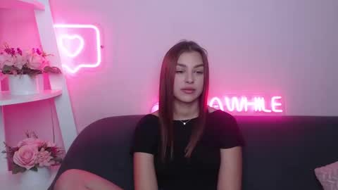 milanaangelas online show from 02/24/25, 05:43