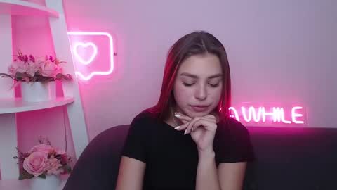 milanaangelas online show from 02/24/25, 08:49