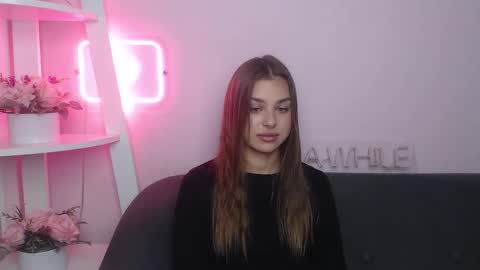 milanaangelas online show from 10/18/25, 04:48