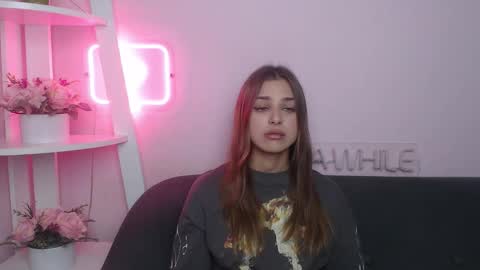milanaangelas online show from 10/26/25, 05:46