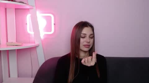 milanaangelas online show from 03/01/26, 05:53