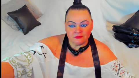 Snapshot of milanabiegert chatting on 01/02/25, 03:40 Lana online show from 01/02/25, 03:40