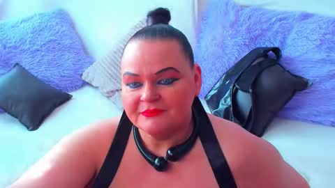 Snapshot of milanabiegert chatting on 03/08/25, 07:16 Lana online show from 03/08/25, 07:16