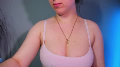 Snapshot of milanabrittt chatting on 07/04/26, 10:16 Milana online show from 07/04/26, 10:16