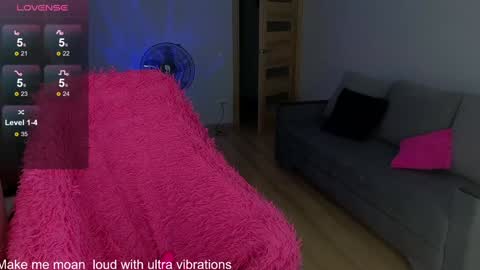 Lana online show from 12/07/24, 01:03